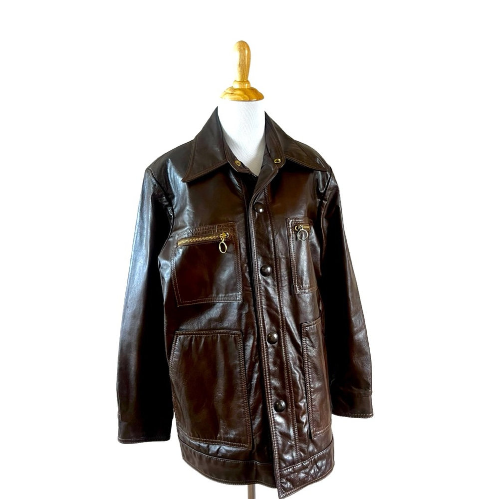 Lakeland brown genuine leather men’s jacket size 40.